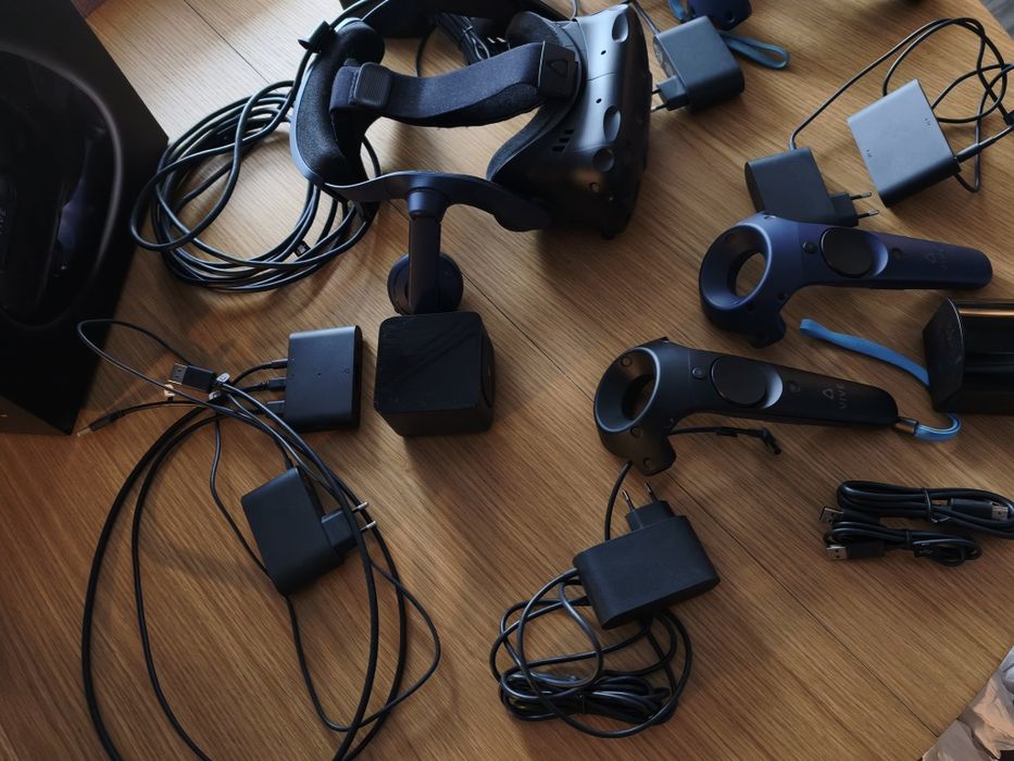 Headset VR   HTC Vive pro 2