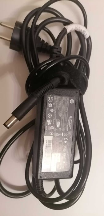 Alimentatoare / Încărcătoare laptop HP originale (18,5 V 19 V 19,5 V)