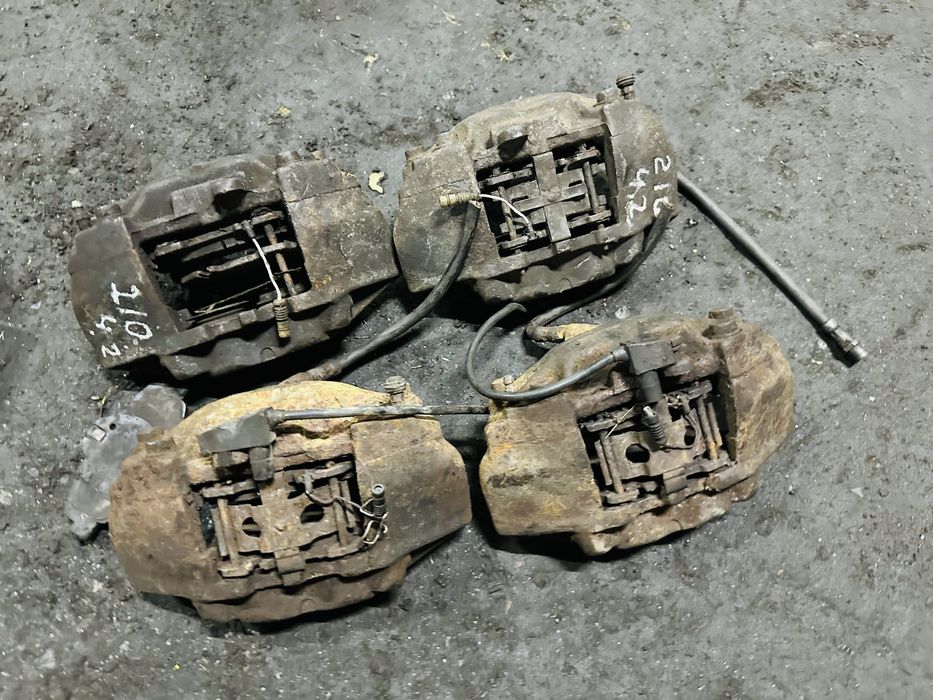 W210 m119 E420 передние тормозные суппорт авторазбор бу запчасть