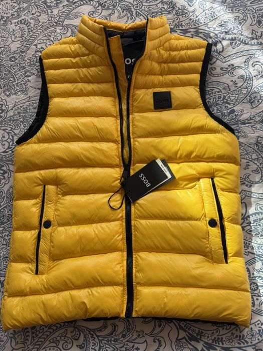 Елек Hugo Boss универсален