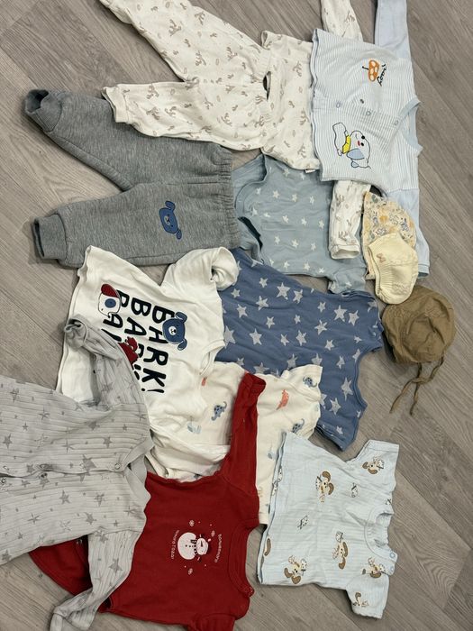 Отдам пакет детских вещей