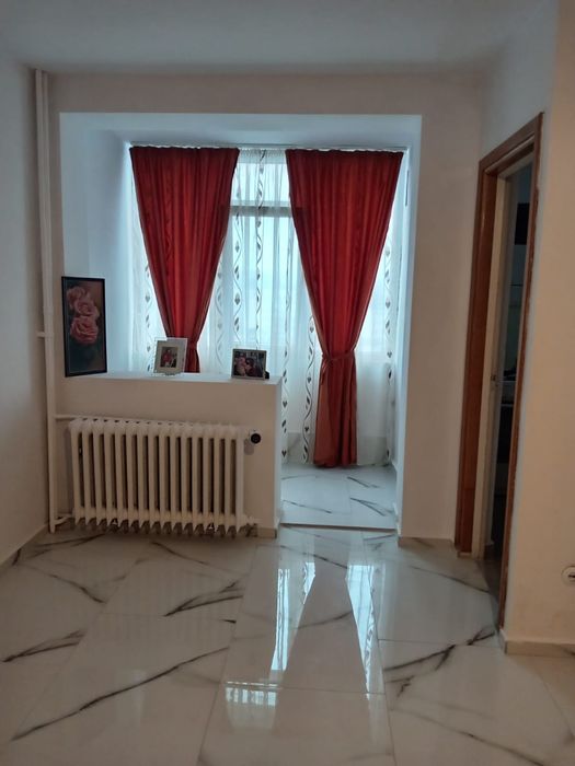 Garsoniera de vanzare