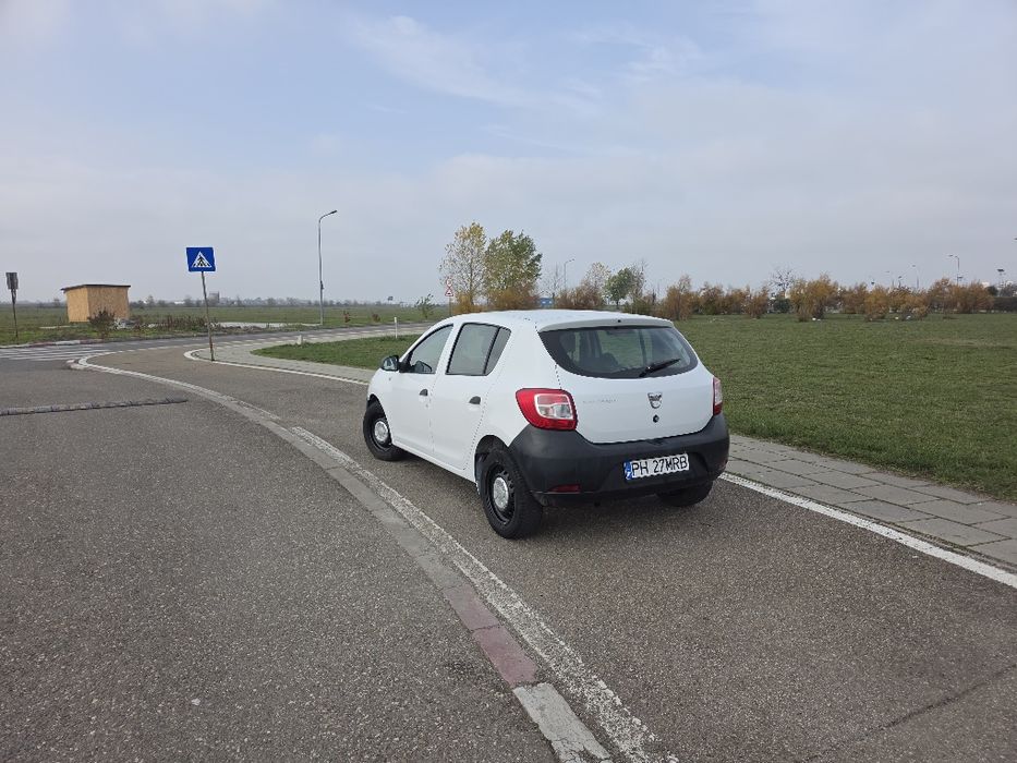 Dacia Sandero 2015