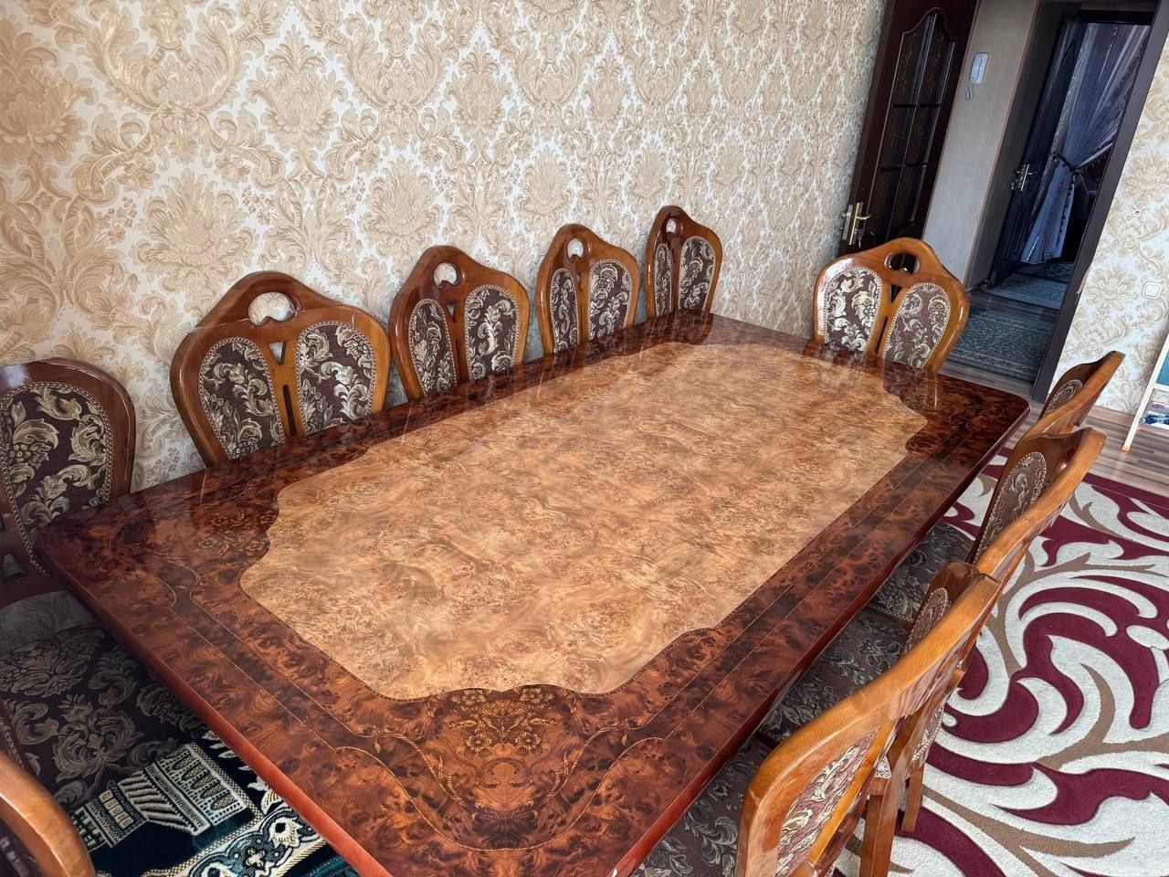 Stol stull yaxshi ideal holatda