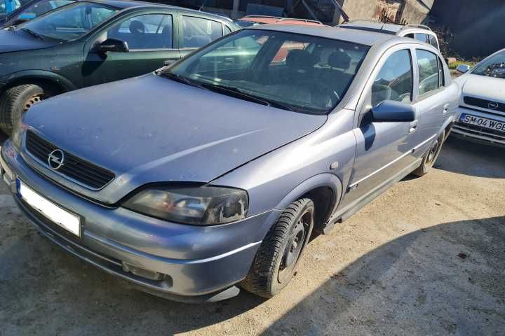 Dezmembrez Opel Astra G 1.2 1.4 1.6 Benzina 1.7 2.0 Diesel