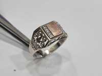 Мъжки сребърен пръстен със златна 9К плочка