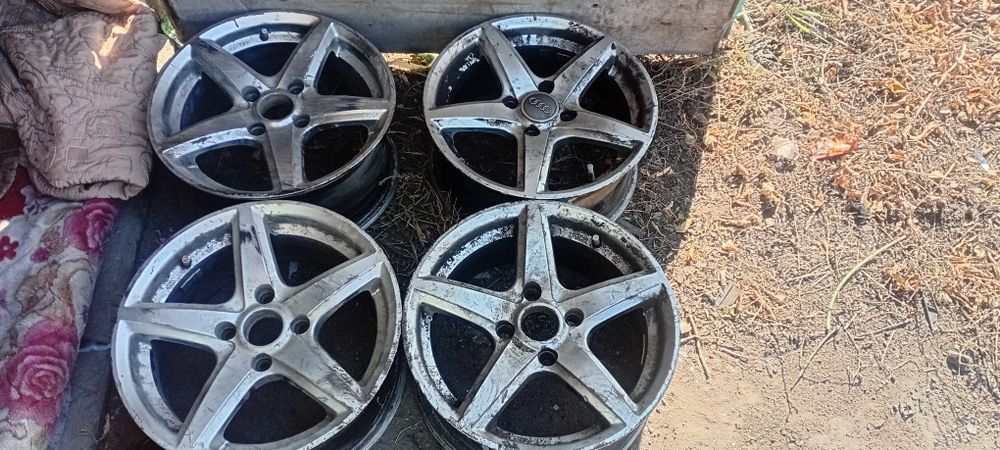 Диски стояли на ауди 80