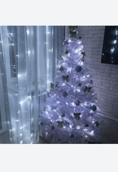 Елка белая, Ёлка белая искусственная новая! 
Отправка в регионы в любо