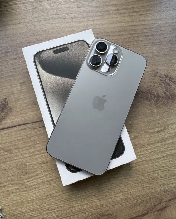 iPhone 15 Pro Max 512 GB