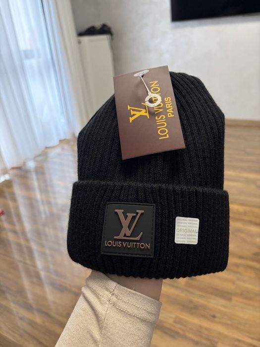 Caciula unisex diferife modele