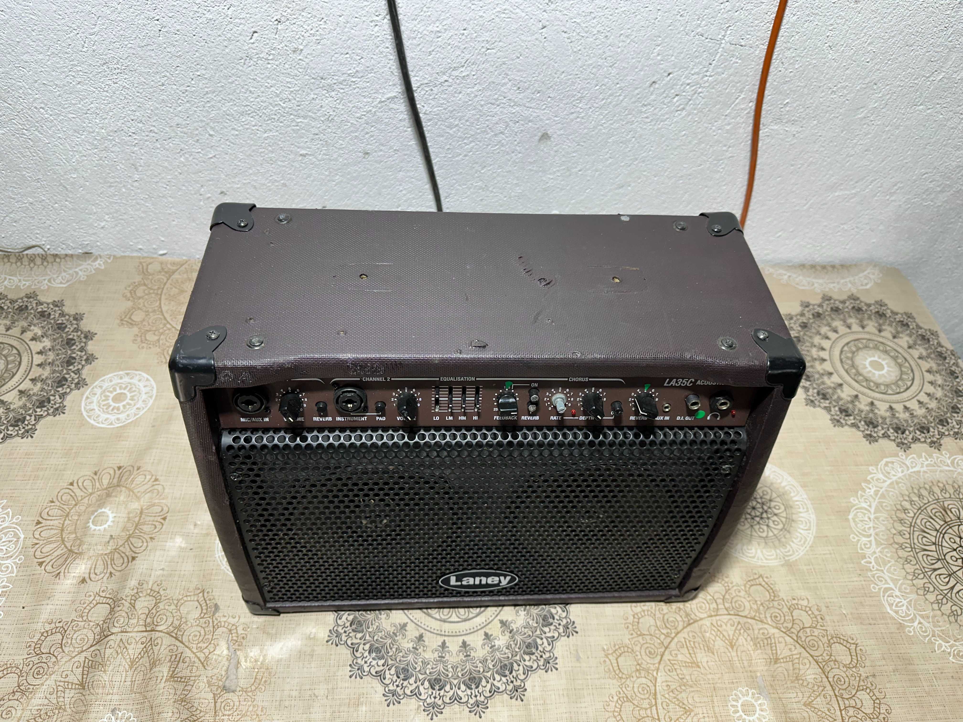 Кубе - Laney LA35C