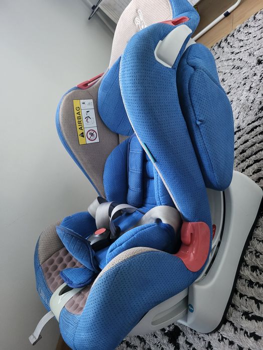 Scaun auto cu poziție somn