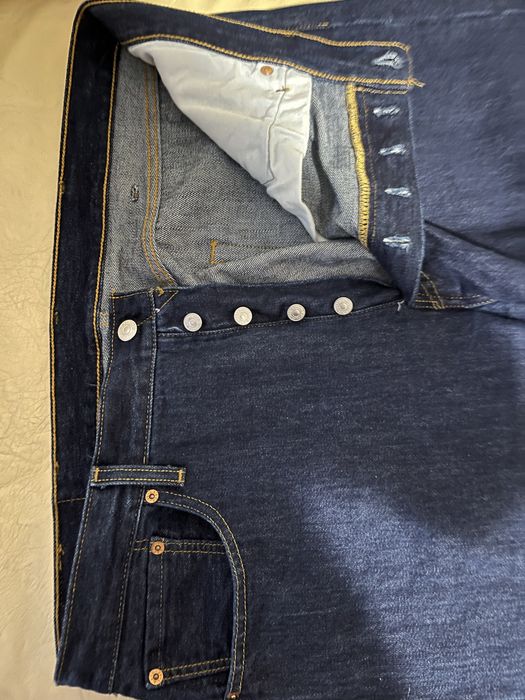 Vand blugi levis noi marimea 38/32 originali adusi personal din USA