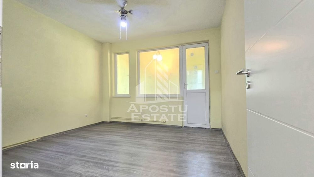 Apartament 2 camere, decomandat, zona Bastion