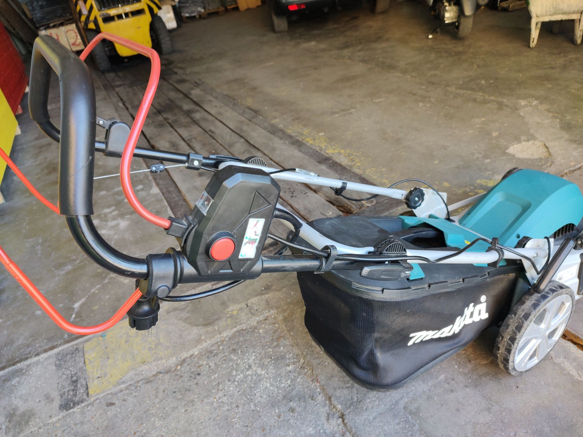 Самоходна косачка Makita Макита 1800W