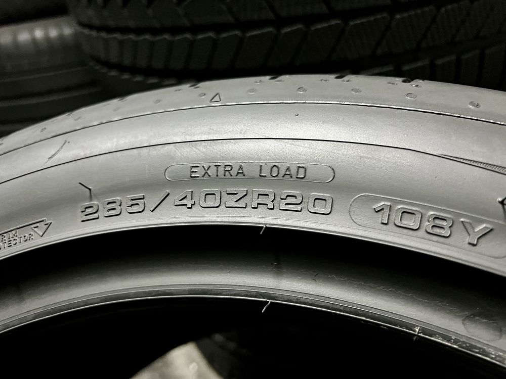 DOT:23г. 285/40/20 и 255/45/20 DUNLOP, 7мм