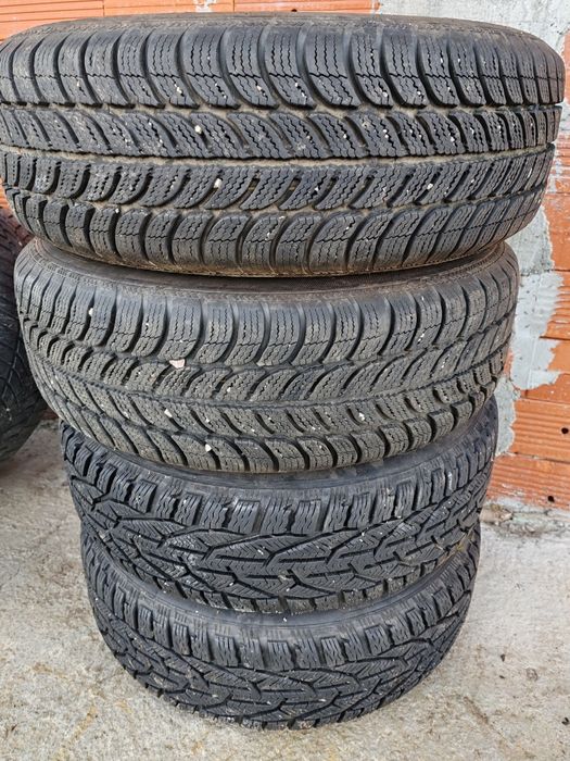 Джанти с зимни гуми опел 15 цола