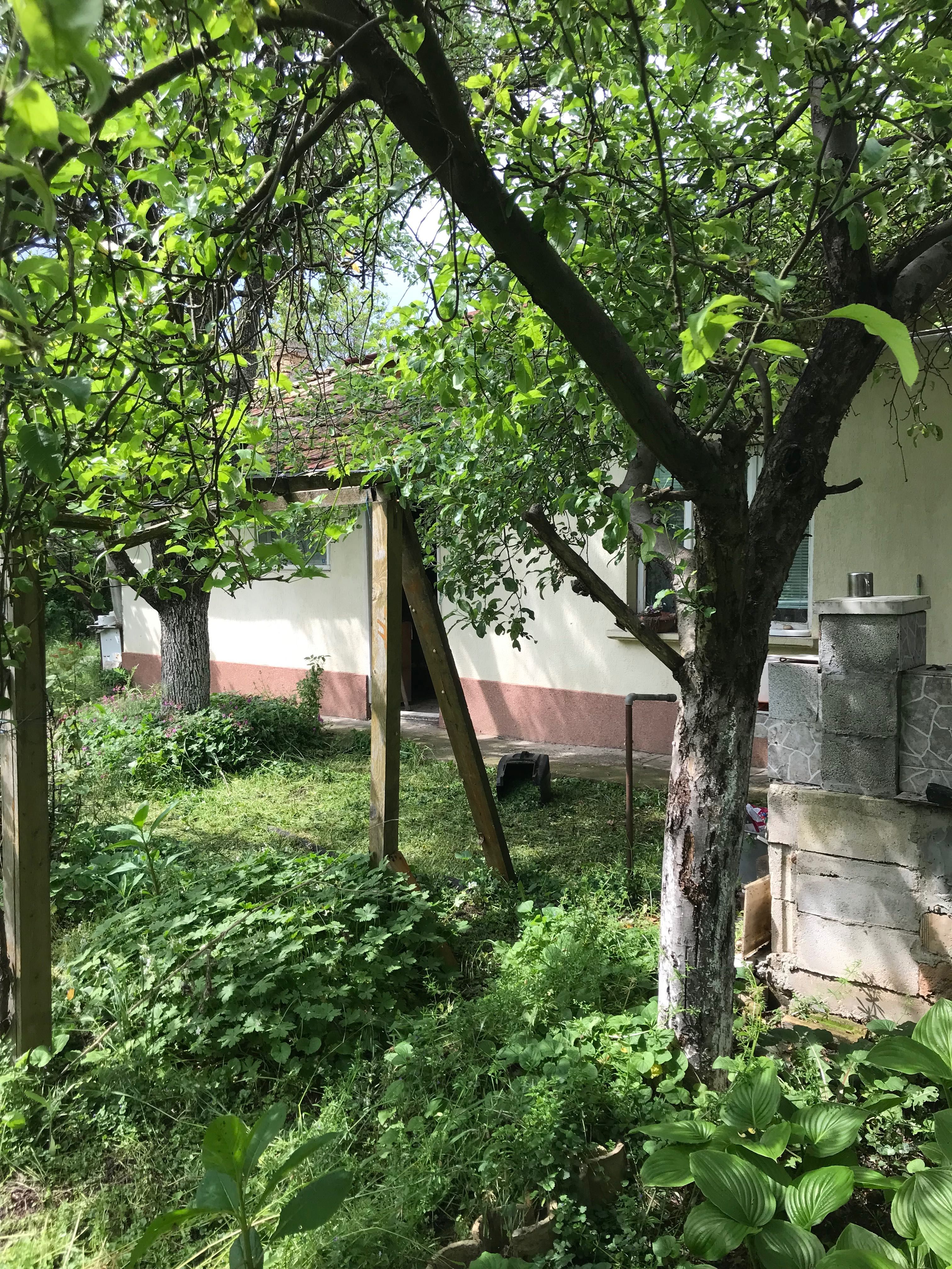 Продавам къща в гр.Плиска,от собственик