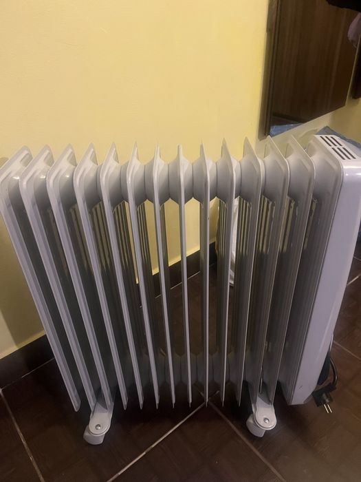 Calorifer electric pe ulei