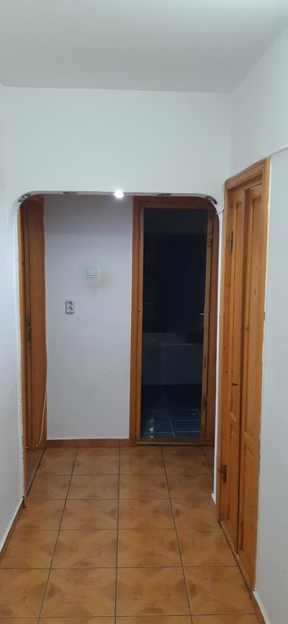 Vand apartament 2 camere