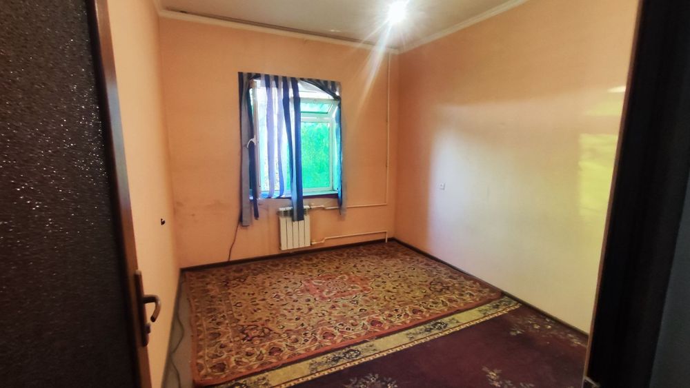 2 хонали 3 каватда жойлашган квартира тезда сотилади