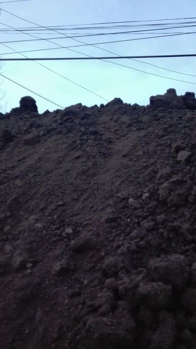 Pământ vegetal, umplutura, nisip, etc