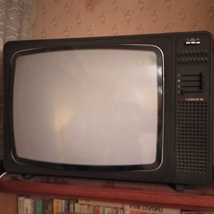 Ретро телевизор София 81 гр.Видин