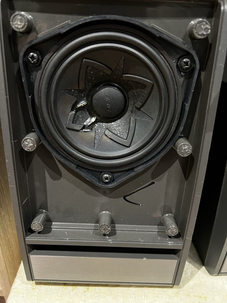 Тонколони bose 141