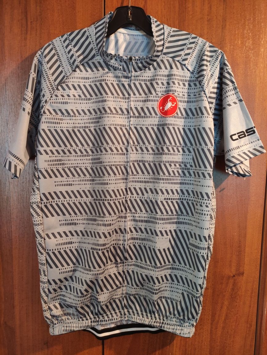 Джърсита Castelli (XL) и Santini "Giro d'Italia"  (S)