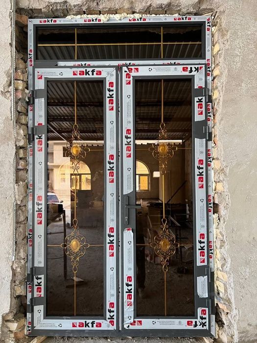 Акфа двери витражи окна Маскедни сетки стеклани витражи Термо енгелбер