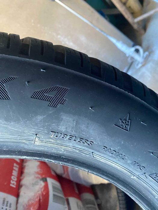 Гуми Firestone Winterhauk  4 x 4  225/55/19 нови зимни гуми ДОТ 2024