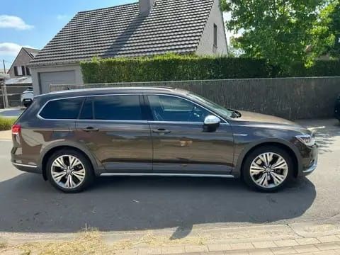 Volkswagen Passat Alltrack 2.0 biturbo 4x4 240c.p