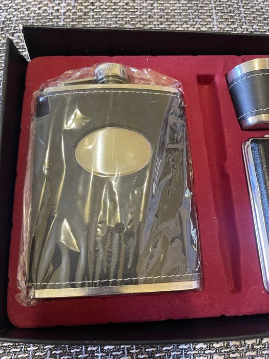 Set cadou cu tabacheră