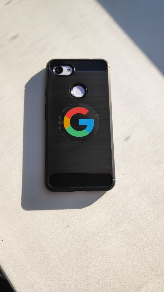 Продам смартфон Google pixel