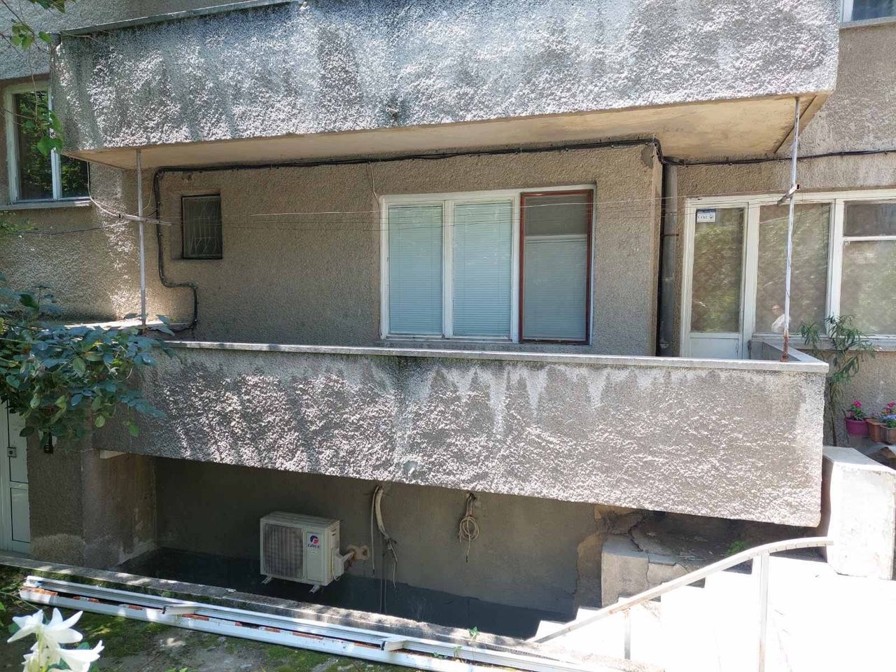 Продава се Четиристаен апартамент в Варна, Гръцка махала - 120 кв.м за 2167 €/кв.м - Снимка #16