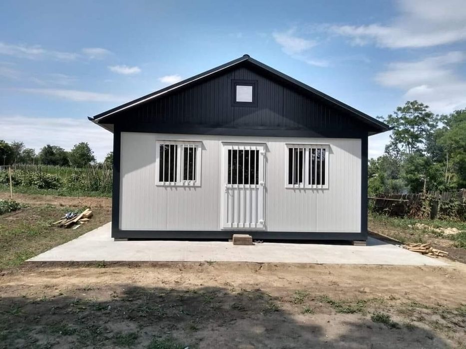 Vând containere modulare