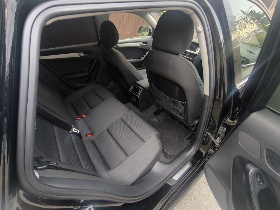 Audi A4 B8 2.0 tdi Sline