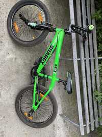 Vand bicicleta BMX pe 20’