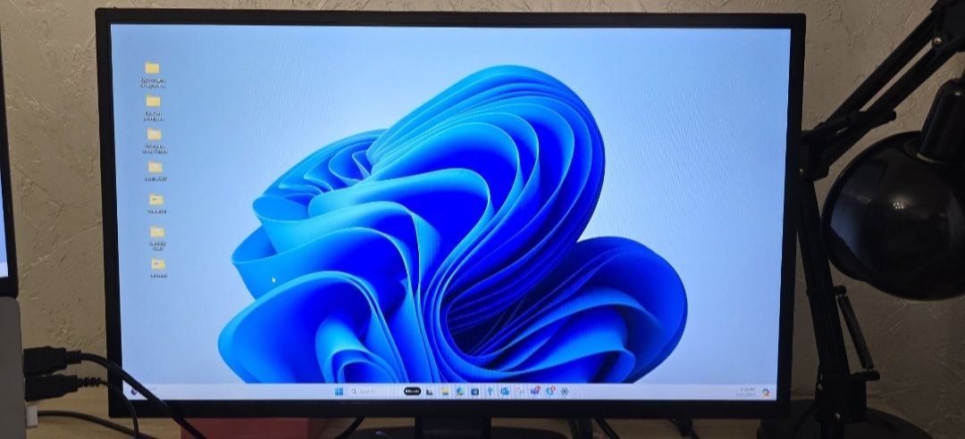Монитор Liyama Pro lite