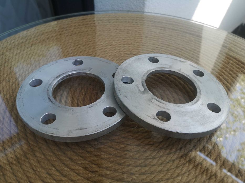 Set 2 bucati distanțiere 10mm (de trecere)