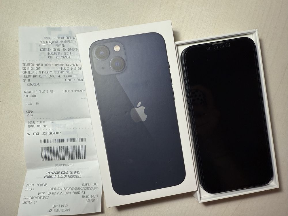iPhone 13 256GB