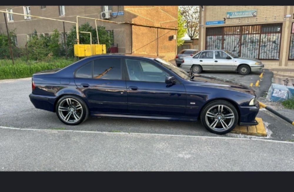 Продам диски БМВ R18