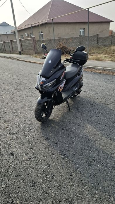 Мопед сатылады срочно! Макси 150 куб