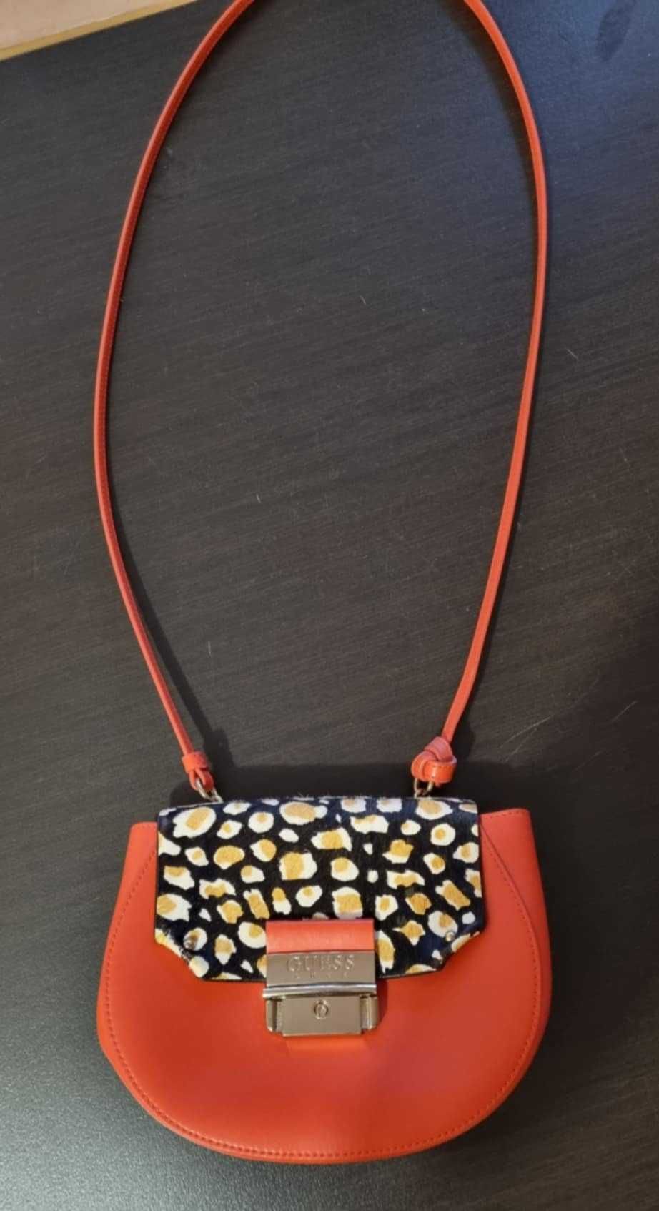 Чанти Guess Luxe и Calvin Klein,кожа