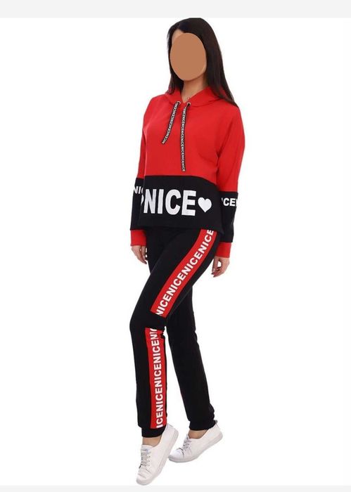 2 спортивных костюма