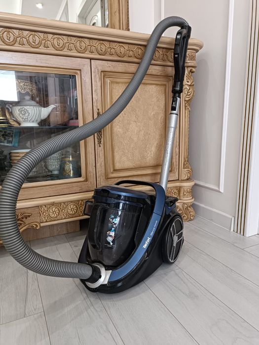 Пылесос на запчасти