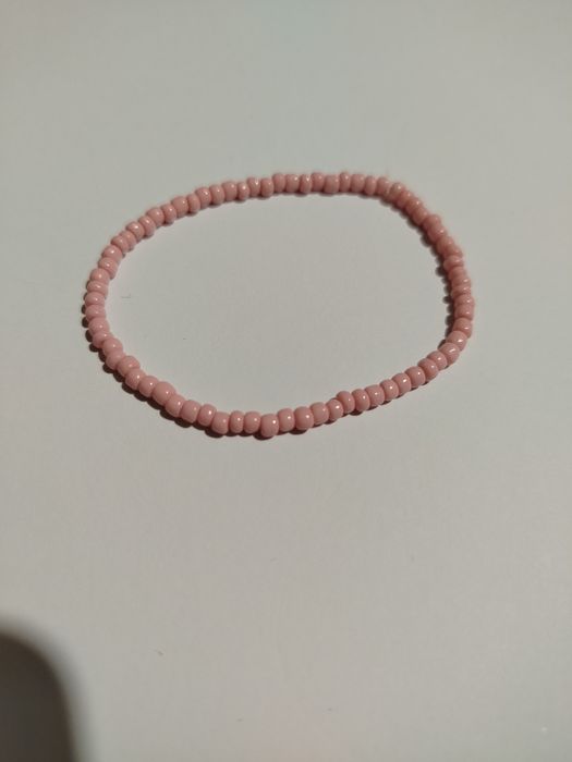 Ръчно изработени гривни