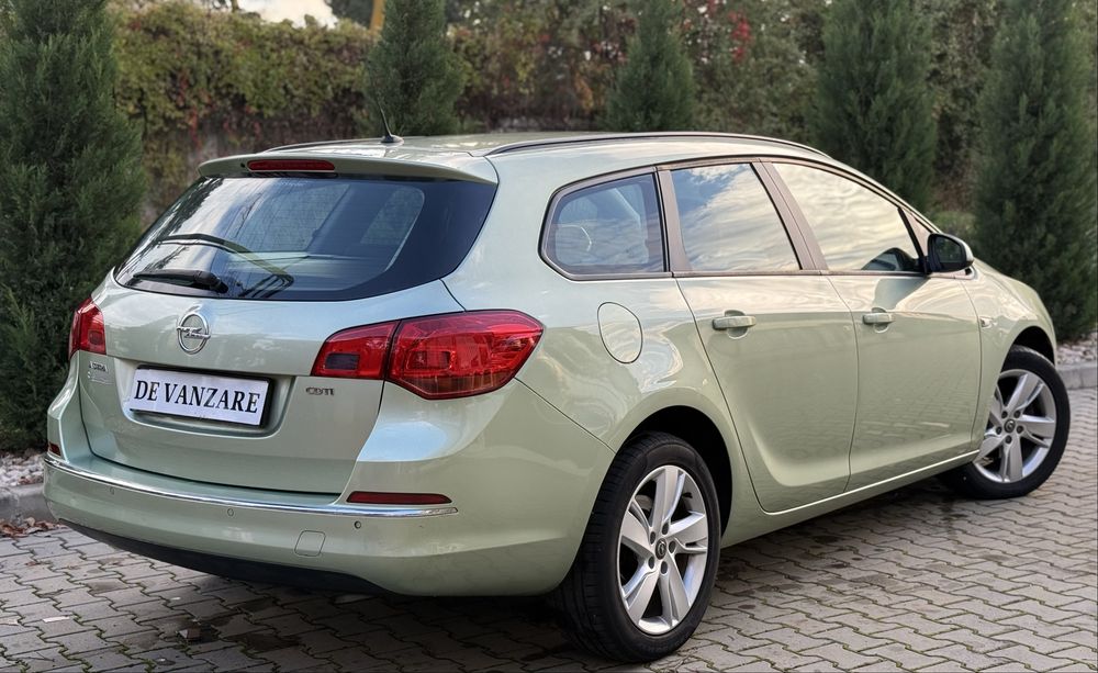 Opel Astra J Facelift 1.7 CdTi 110 CP ecoFlex 2013 Euro 5