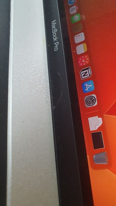 Macbook pro 15inch A1707. 16/256gb