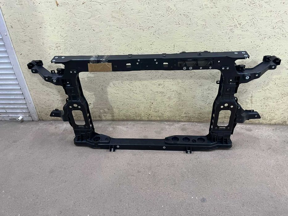 Телевизор Рамка кузова Хюндай Санта Фе 2018- / Hyundai Santa Fe 2023